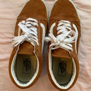 Barely worn brown vans! Size 9.
